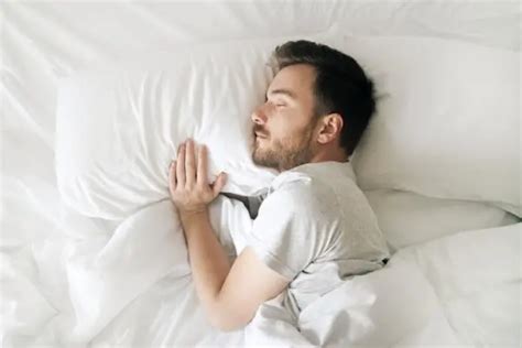 Clinomania: What It Is, Symptoms, Causes, Consequences And .